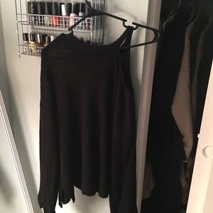 COLD SHOULDER SWEATER